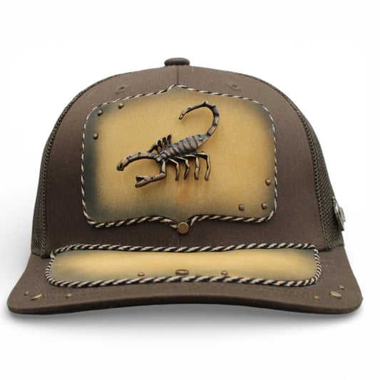 Gorra Vaquera Verde Militar herraje de alacrán