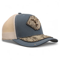 Gorra Vaquera Azul Cielo Herraje Cráneo de Toro