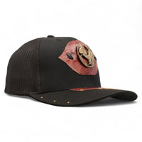 Gorra Vaquera Negra con Herraje de Herradura y Gallo