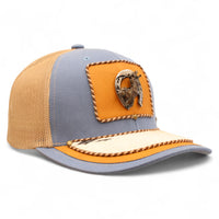 Gorra Vaquera Azul Cielo con Herraje de Herradura y Monta