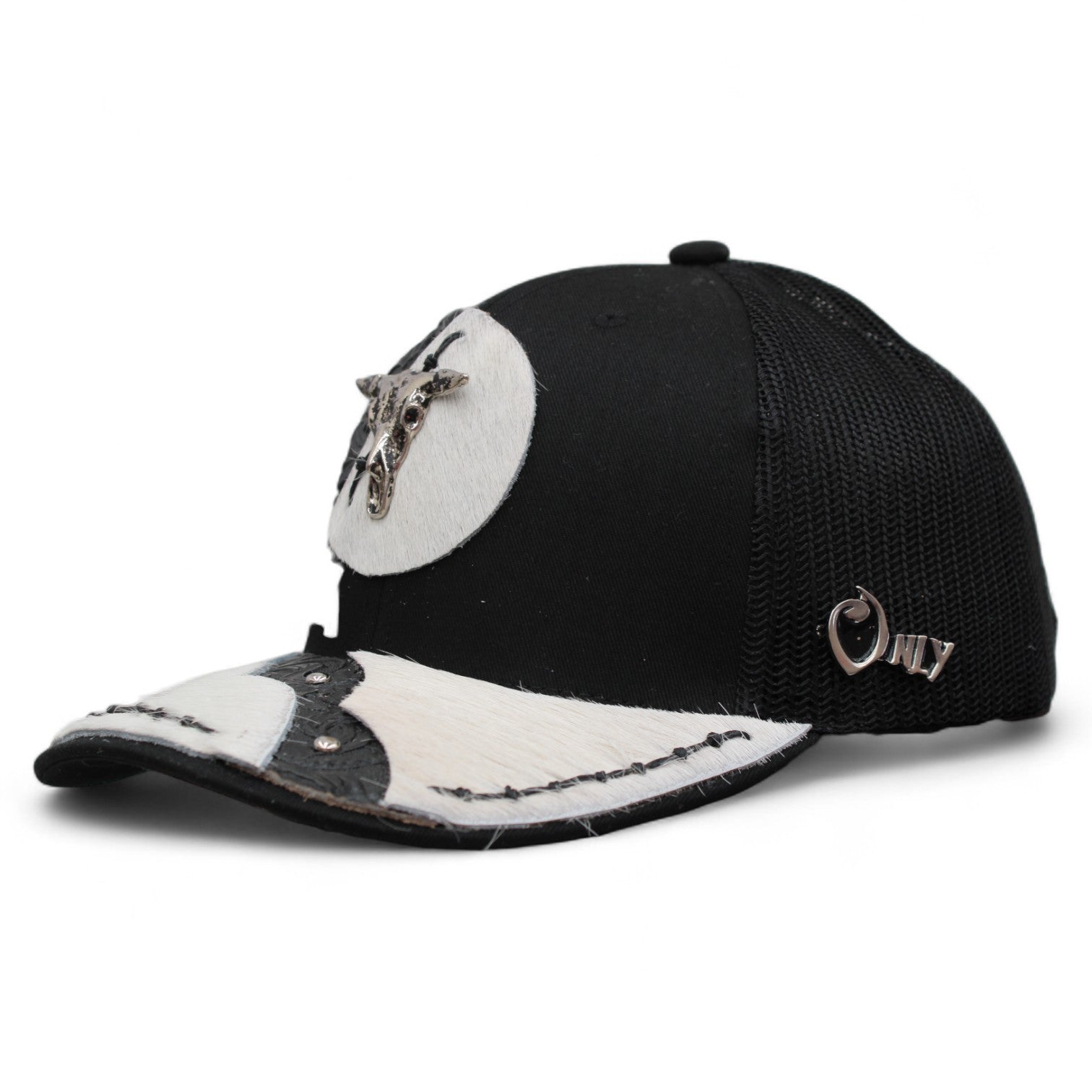 Gorra Vaquera Negra con Herraje Cráneo de Toro