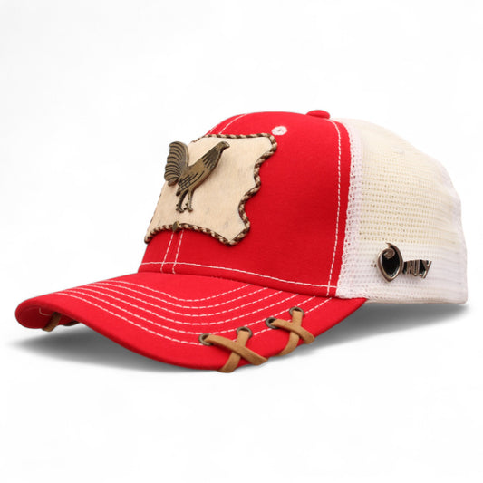 Gorra Vaquera Roja con Herraje Gallo Plano