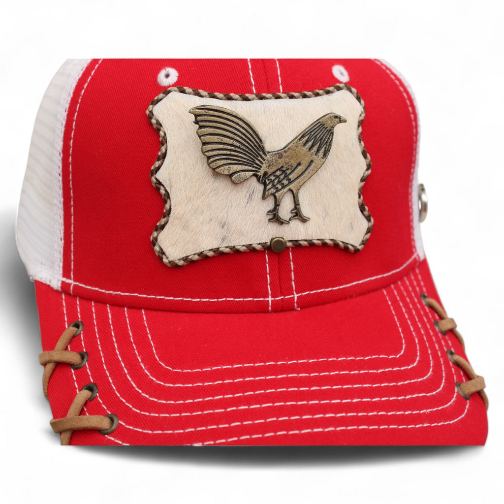 Gorra Vaquera Roja con Herraje Gallo Plano