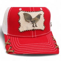 Gorra Vaquera Roja con Herraje Gallo Plano